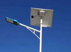 太陽能路燈選哪種好：一體燈，二體燈還是分體燈？